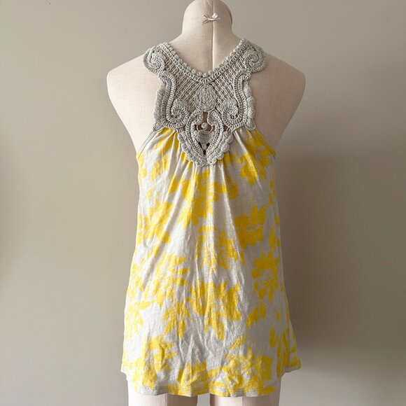 Yellow and Beige Floral Tank Top Womens Size XS Crochet Racerback - Picture 2 of 7